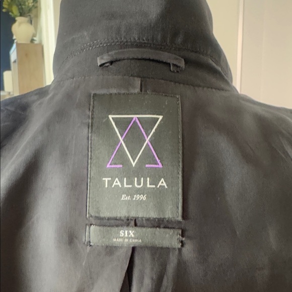 Aritzia Talula Portale Blazer – Black – Women’s Size 6 - Picture 6 of 7